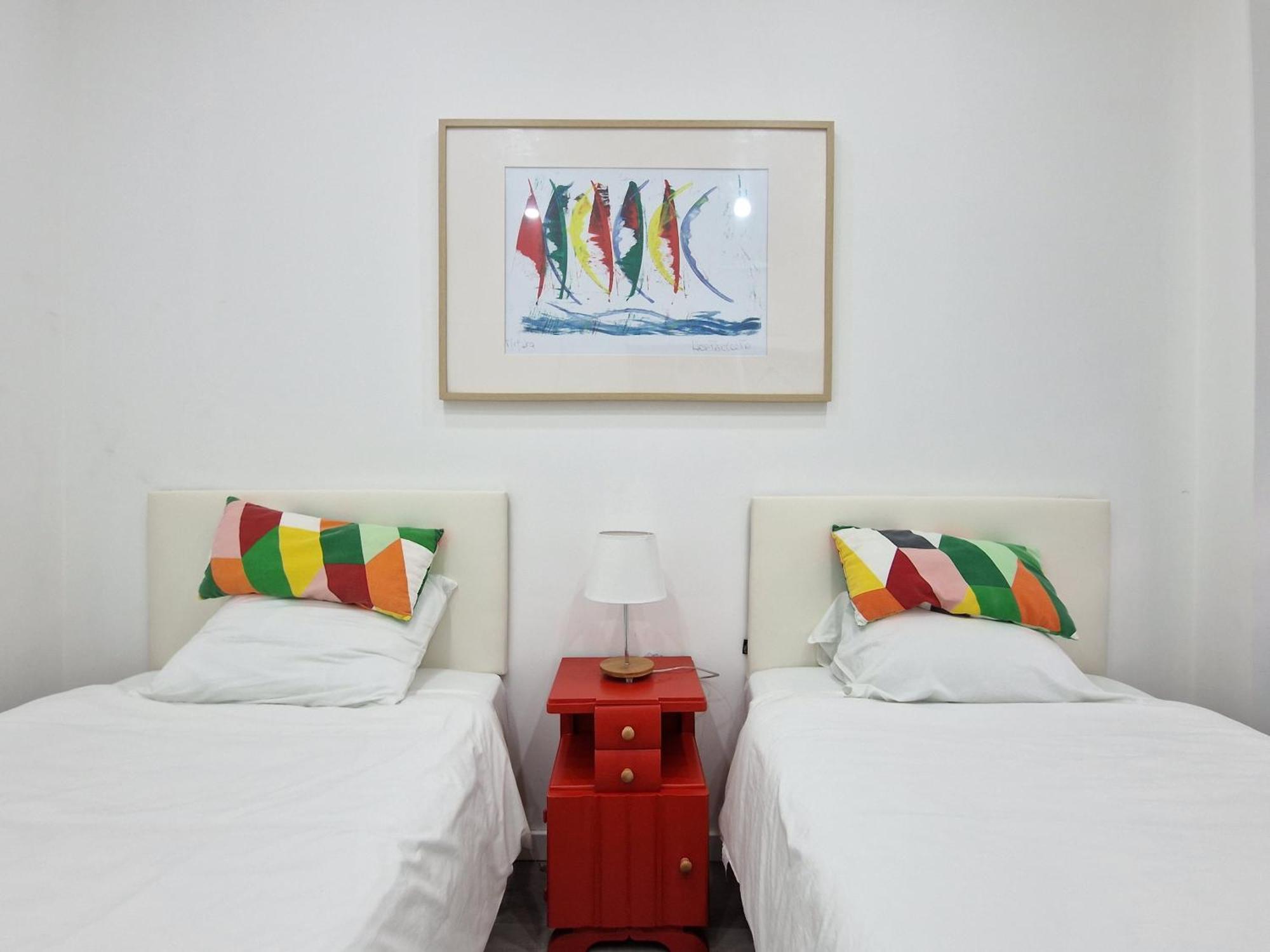 Marilaura'S Beach House Nazaré Exteriör bild